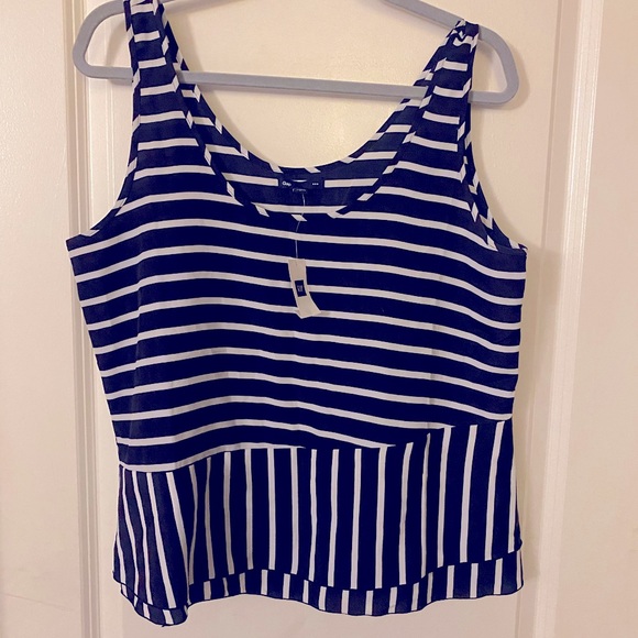 NWT black and white striped tank - GAP - Size Large L - Picture 1 of 4